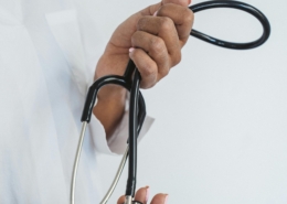 what does a medical assistant do